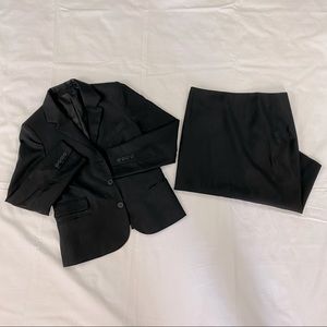 Unbranded 2 pc Suit (Jacket& Skirt)